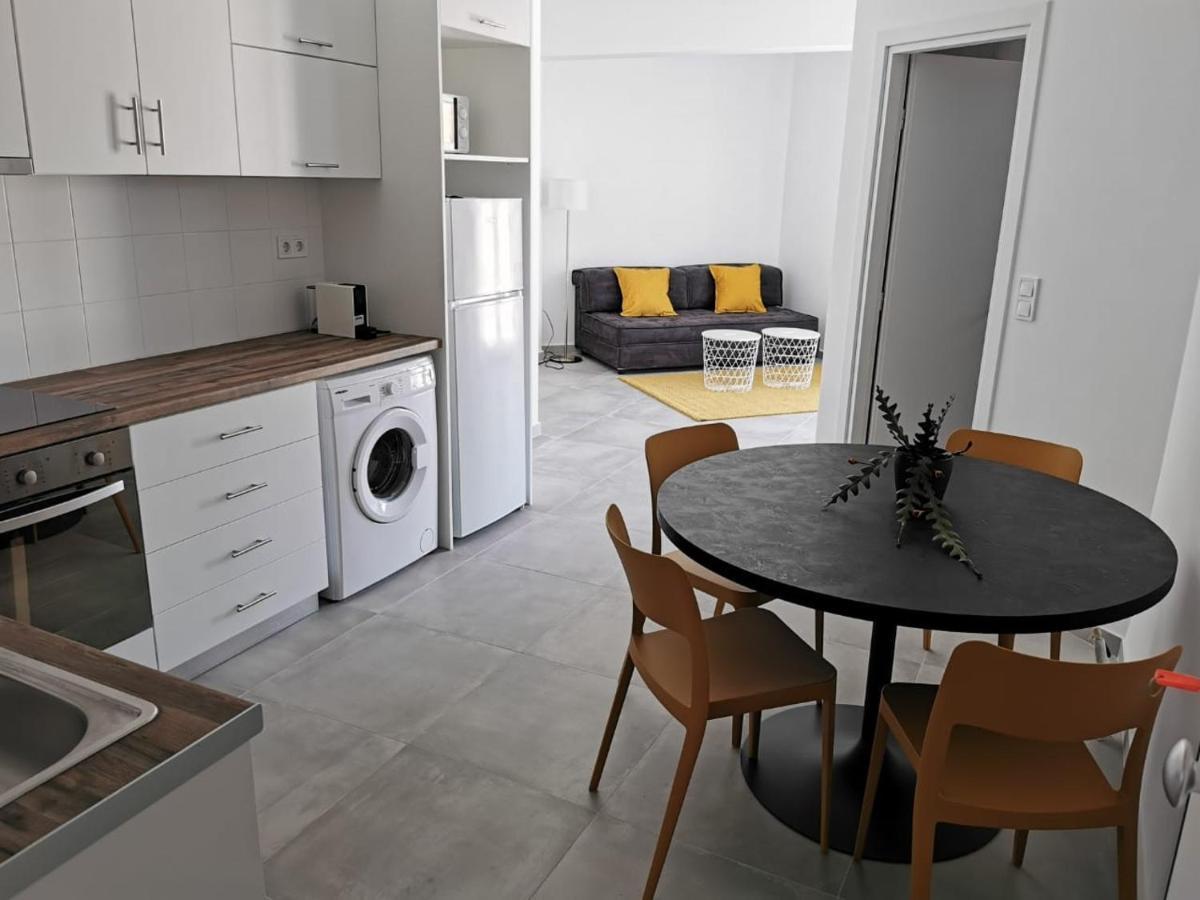 Ikarus Apartment เอเธนส์ ภายนอก รูปภาพ