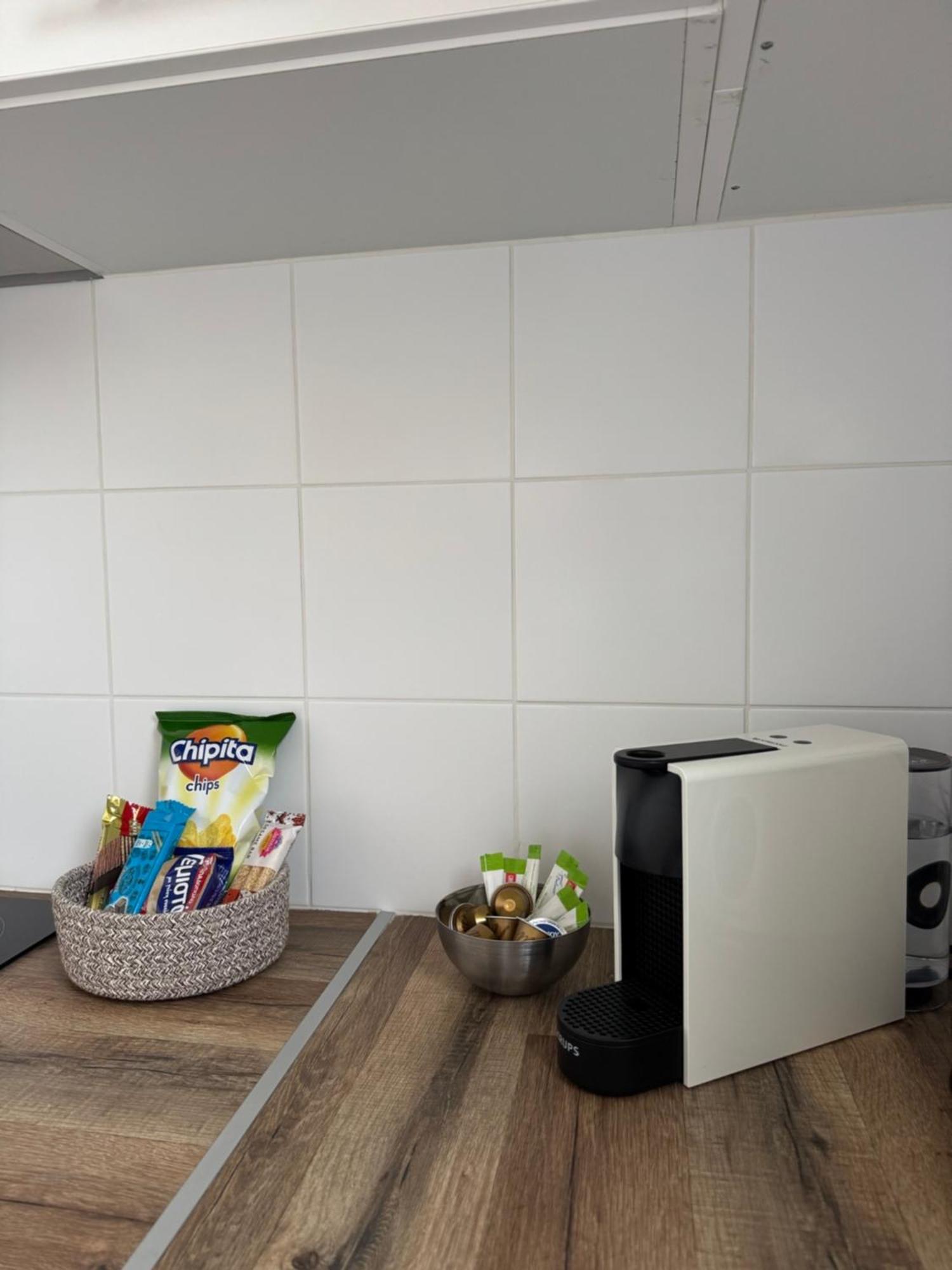 Ikarus Apartment เอเธนส์ ภายนอก รูปภาพ