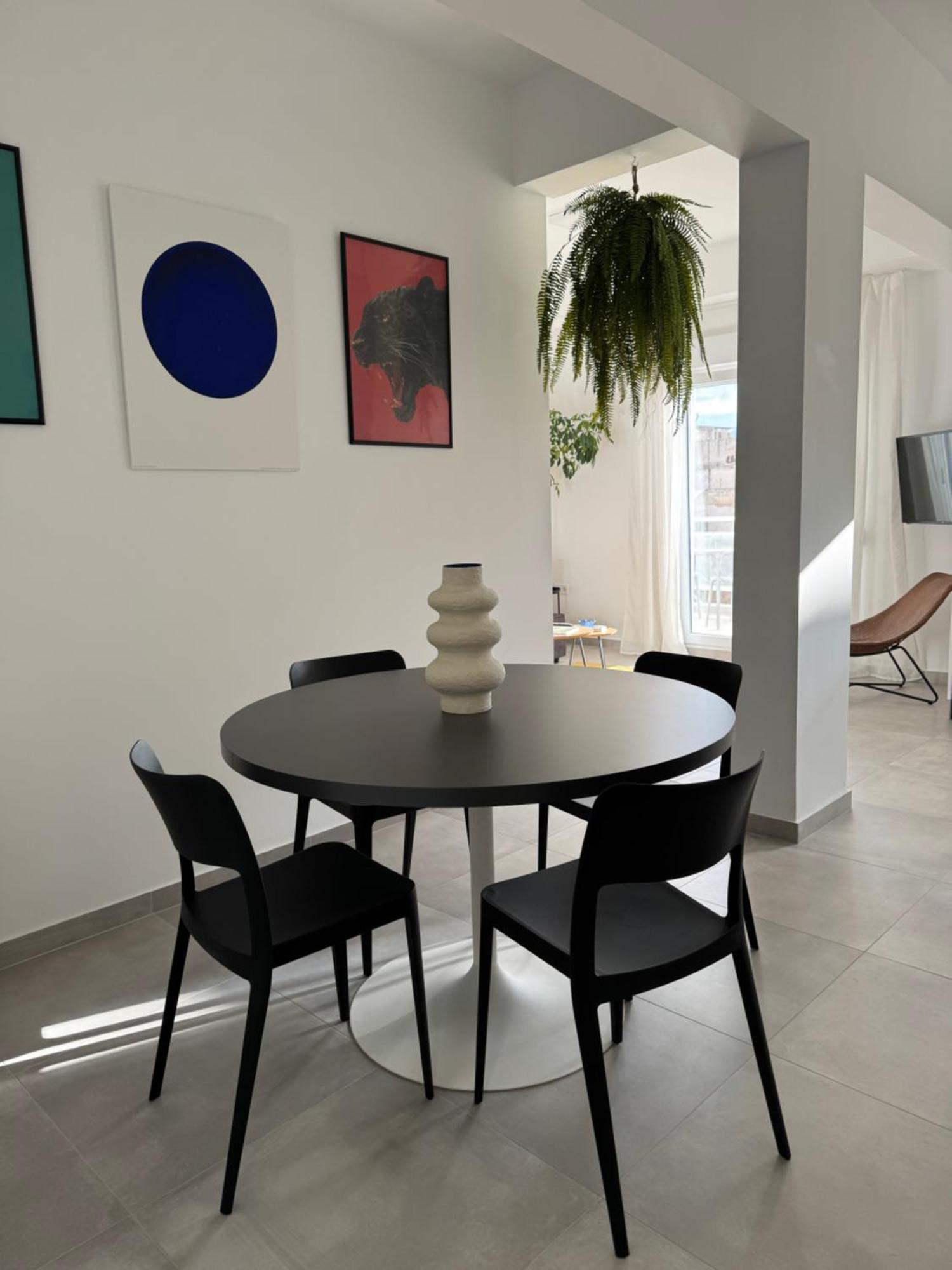 Ikarus Apartment เอเธนส์ ภายนอก รูปภาพ