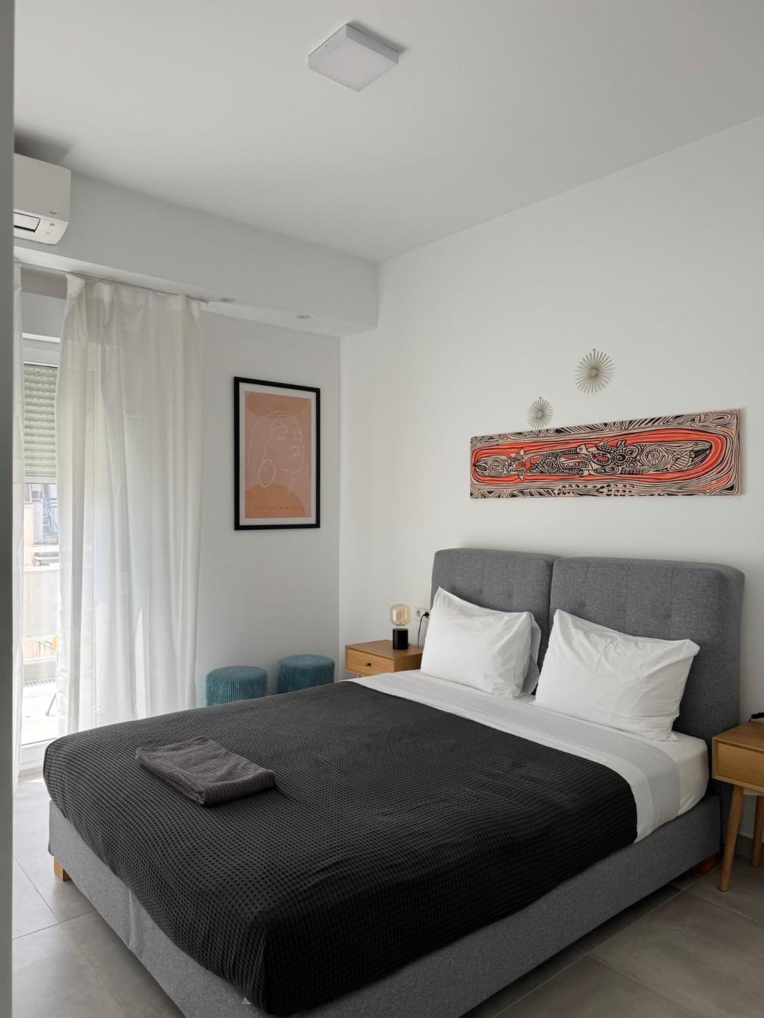 Ikarus Apartment เอเธนส์ ภายนอก รูปภาพ